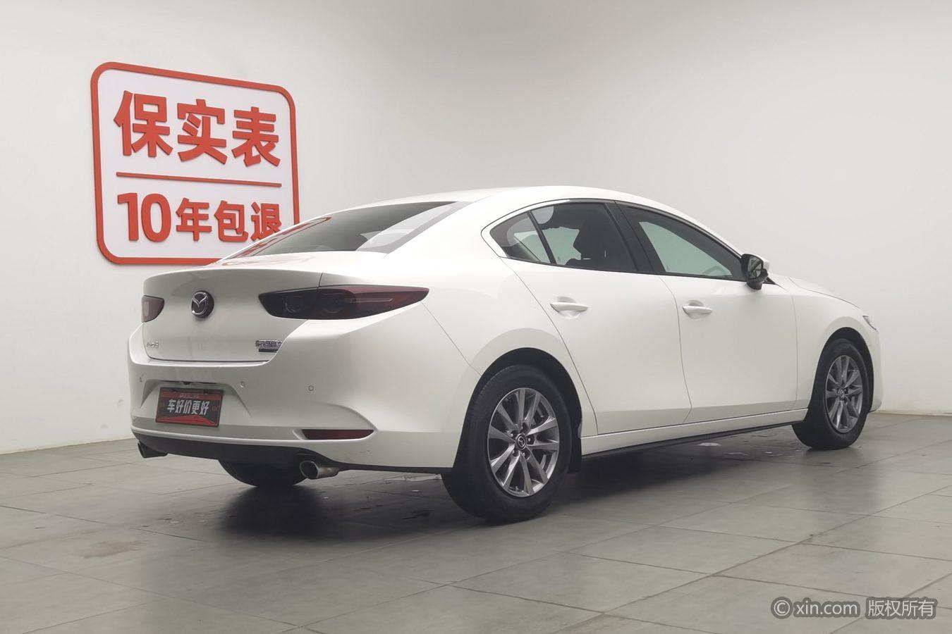 Mazda Mazda3 3 2023 2.0L AT