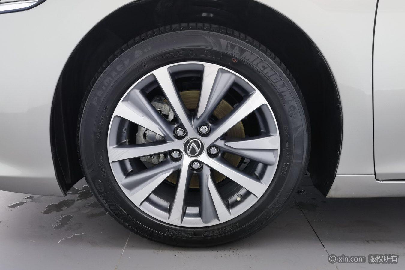 Lexus ES id 4479318 из Китая 10