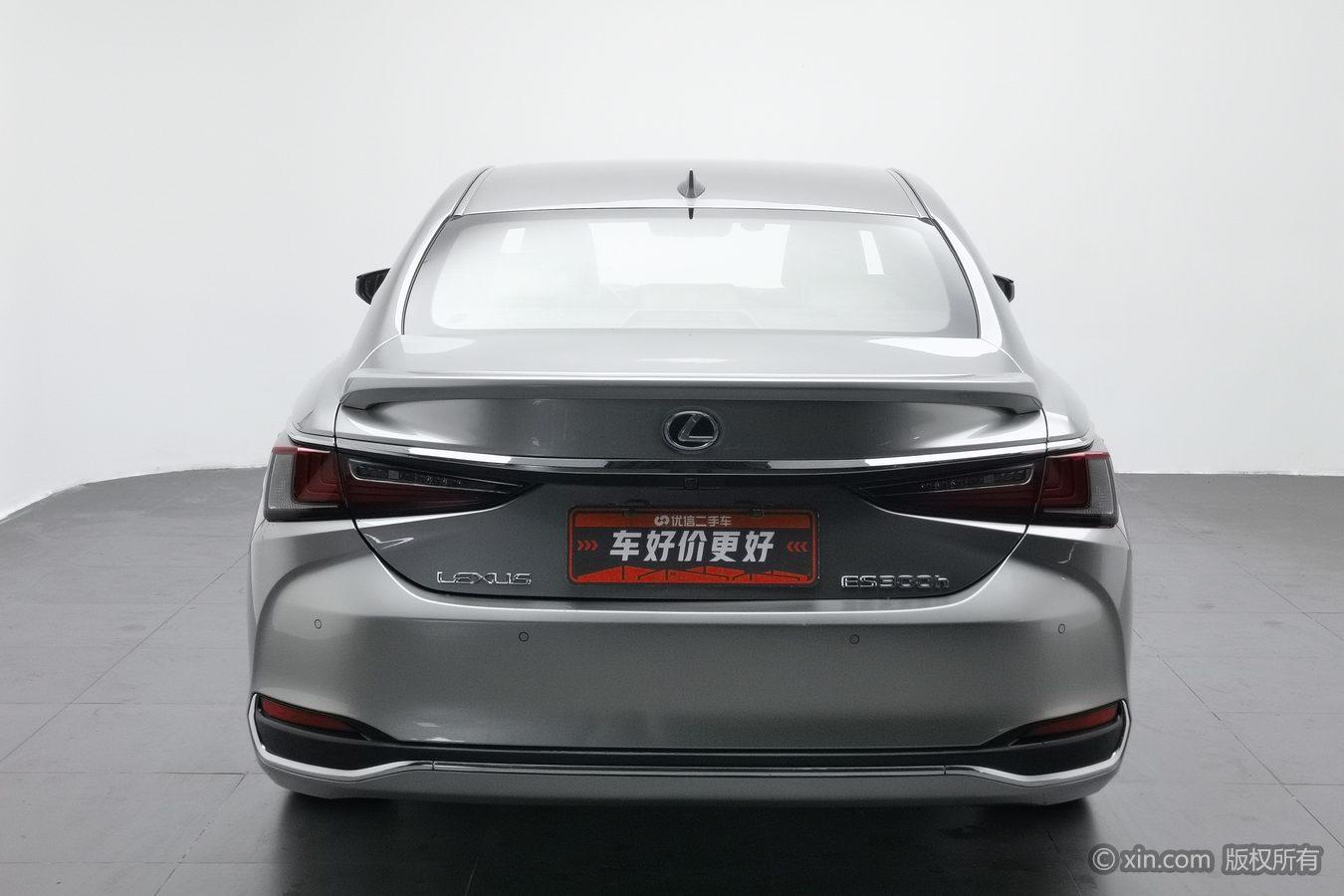 Lexus ES id 4479318 из Китая 11