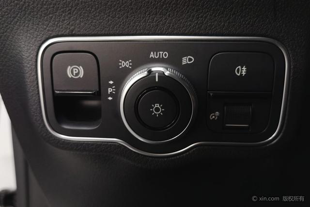Mercedes-Benz B-Class 2022 B 200 — фото 15