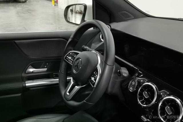 Mercedes-Benz B-Class 2022 B 200 — фото 16