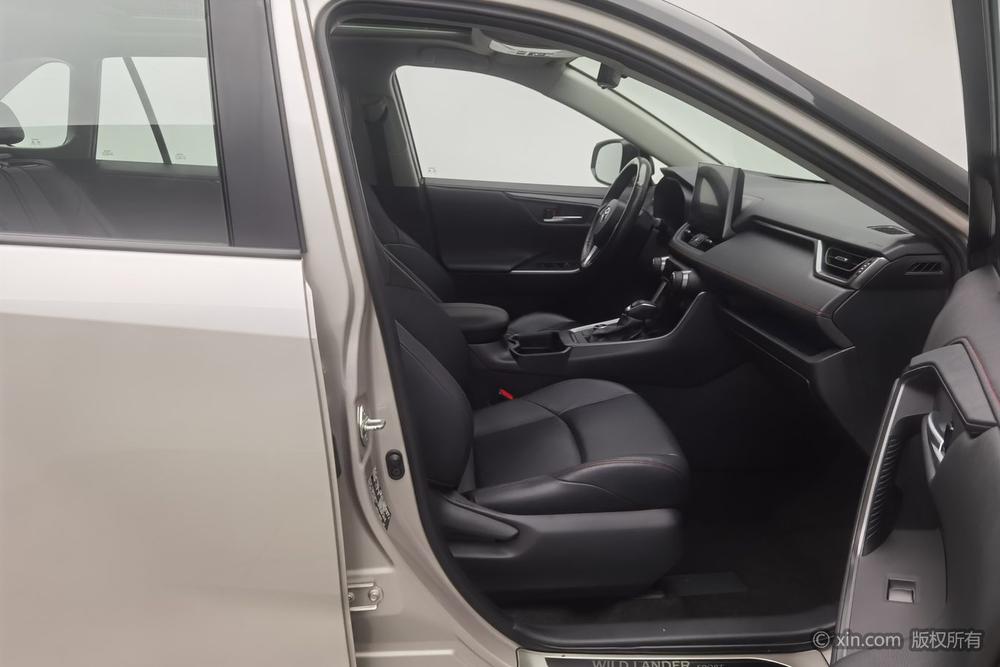 Toyota Wildlander PHEV, фото 19