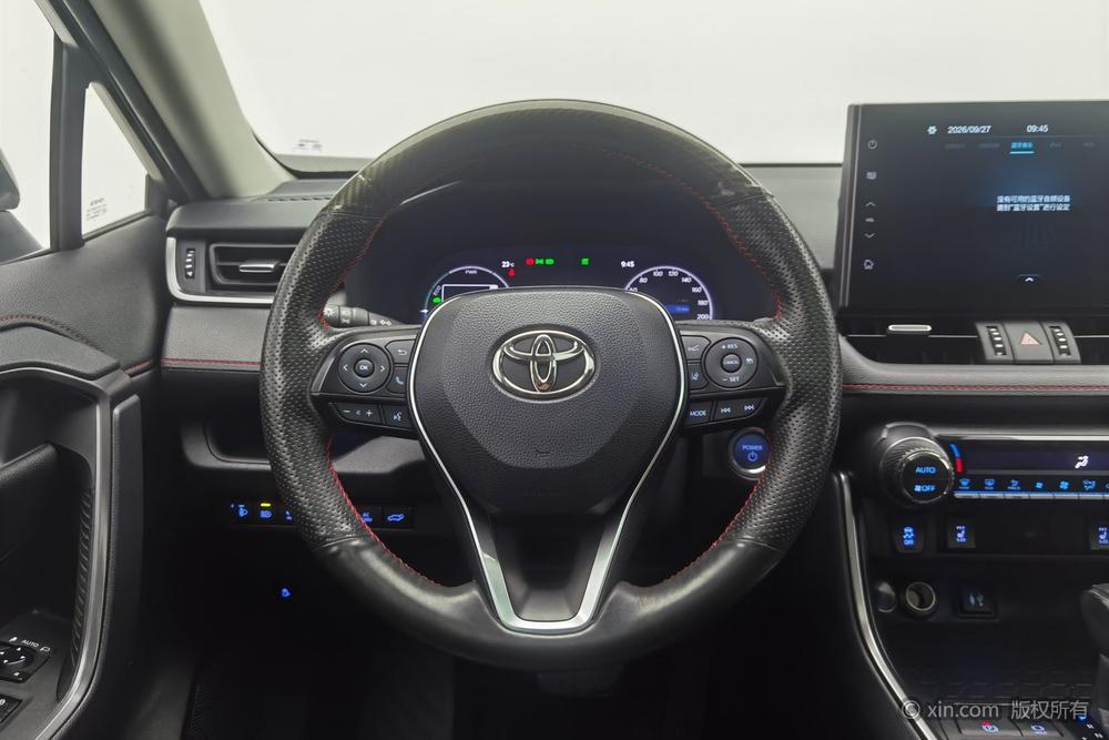 Toyota Wildlander PHEV, фото 14