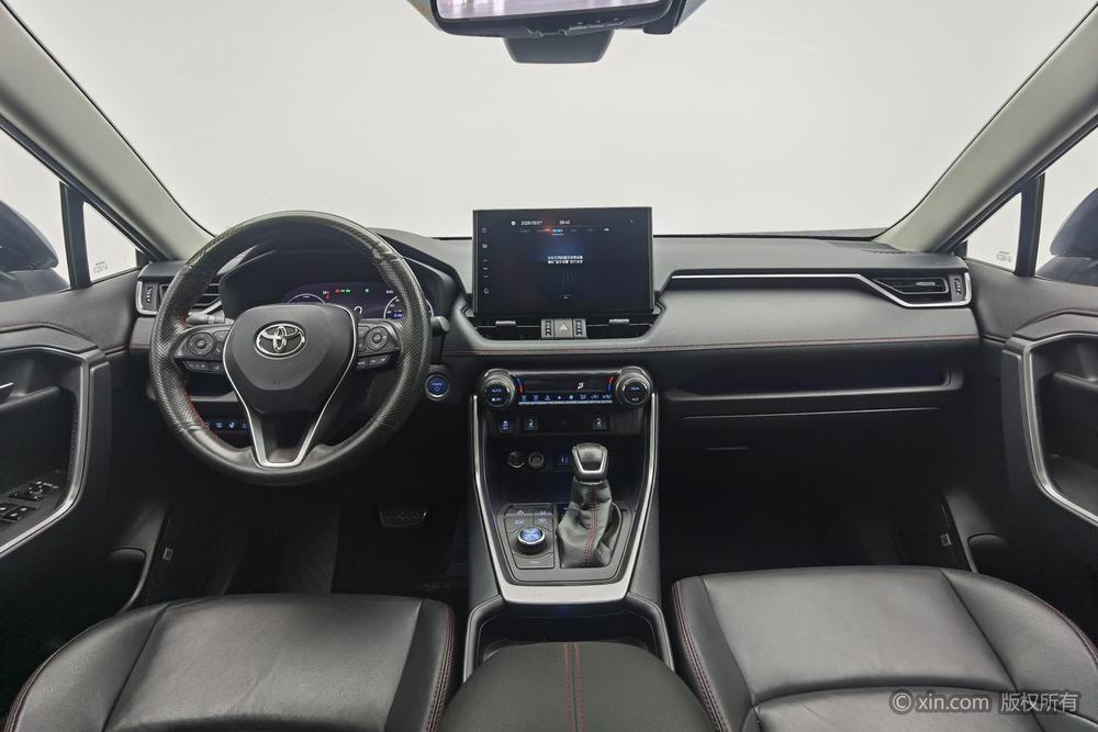 Toyota Wildlander PHEV, фото 12