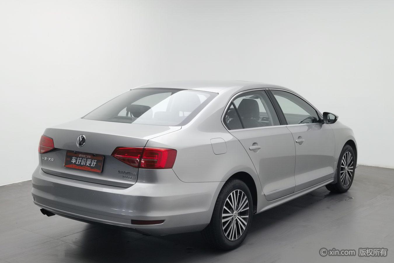 Volkswagen Sagitar 2017 230TSI AT Luxury