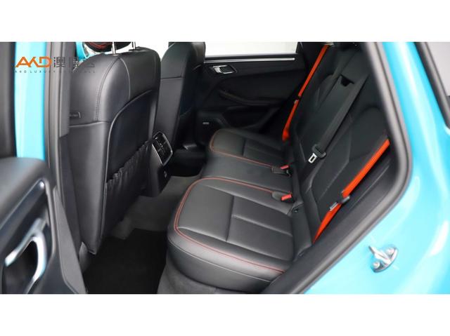 Porsche Macan 2022 Macan 2.0 T — фото 10