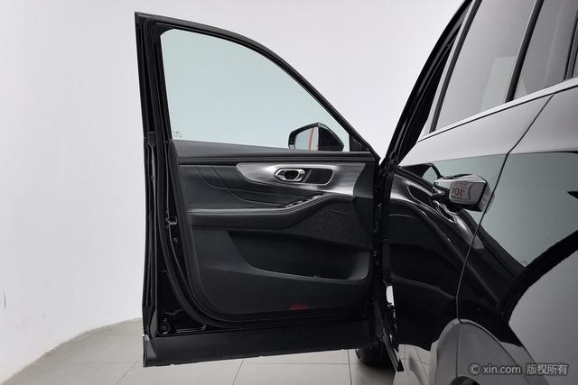Trumpchi GS8 2025 2.0 TGDI 2 WD 5 — фото 20