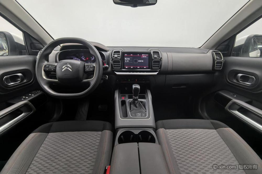 Citroën C5 Aircross, фото 12
