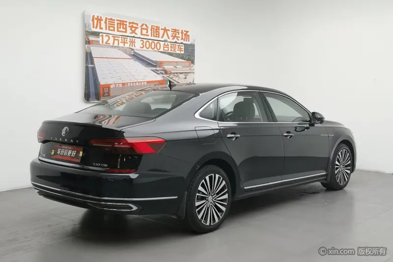 Volkswagen Passat — фото 4