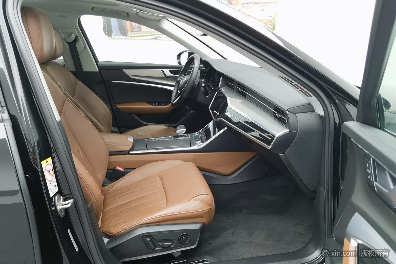 Audi A6L 2020 Черный из Китая