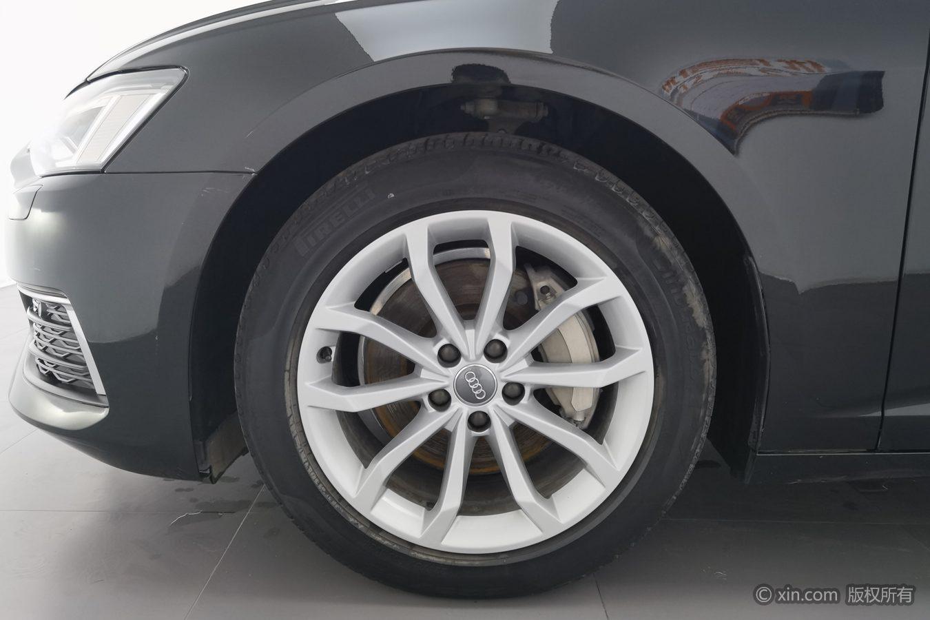 Audi A6L id 4438147 из Китая 7