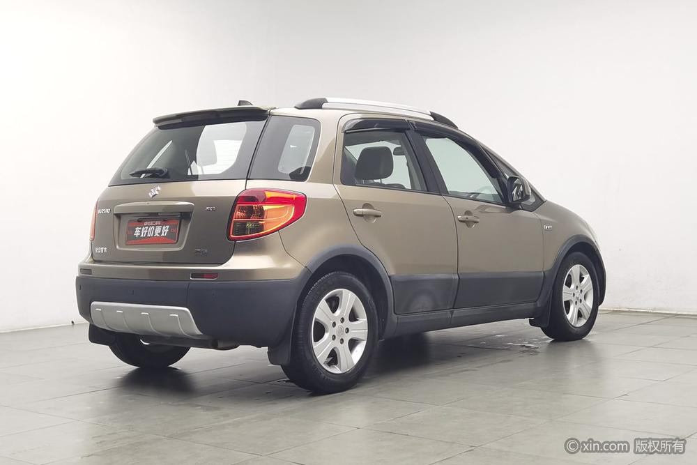 Suzuki SX4, фото 4