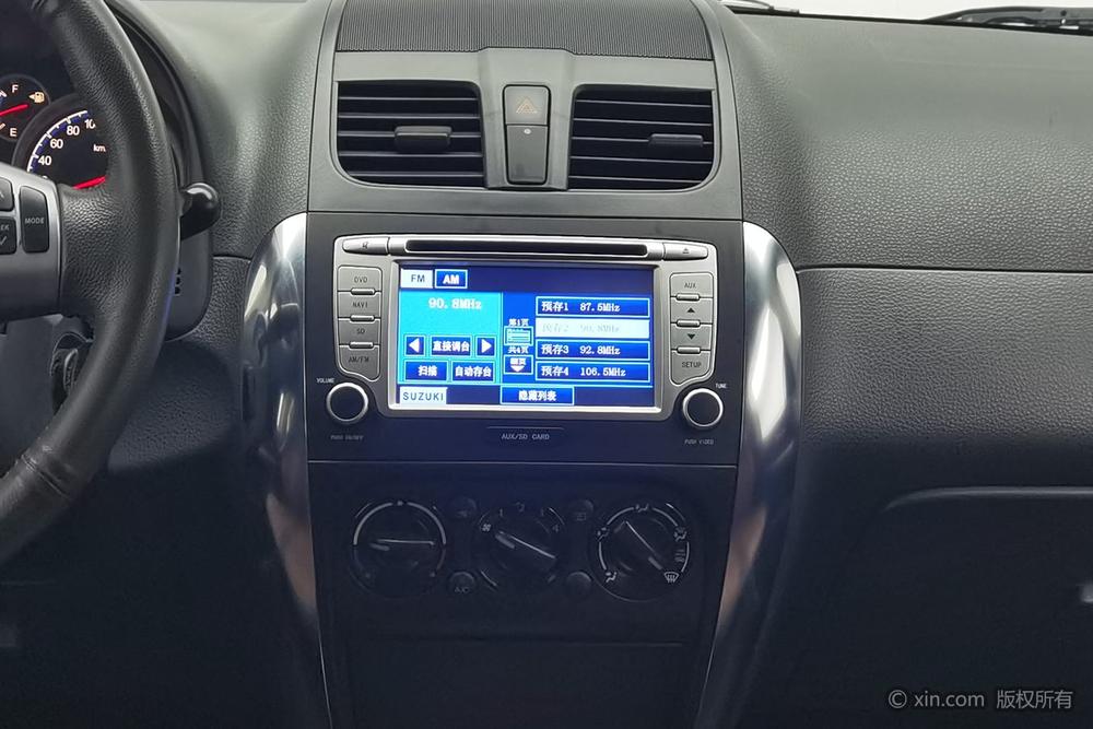 Suzuki SX4, фото 8