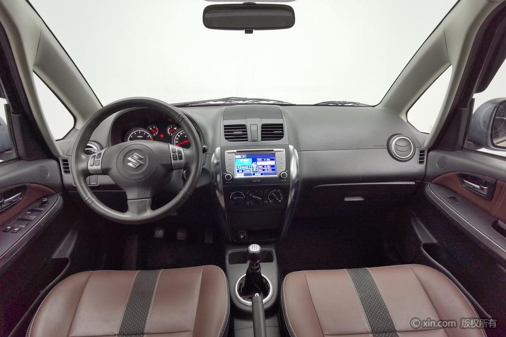 Suzuki SX4, фото 13