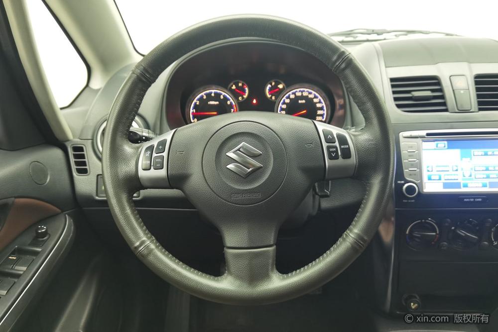 Suzuki SX4, фото 14