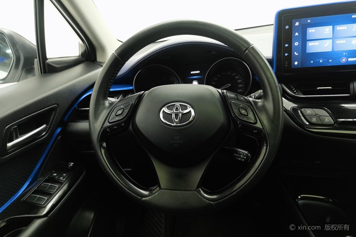 Toyota C-HR id 4437459 из Китая 13