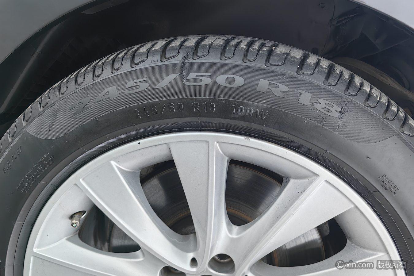 BMW 5 Series GT 2015 528i Leading