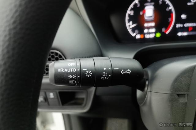 Honda ZR-V 2023 1.5 T CVT — фото 16