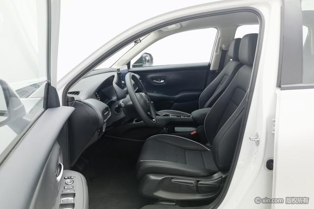 Honda ZR-V 2023 1.5 T CVT — фото 17