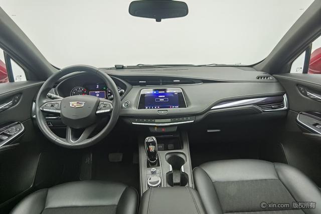 Cadillac XT4 2021 28 T 2 WD — фото 12