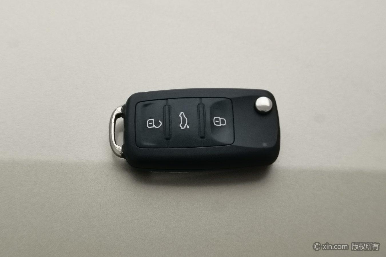 Volkswagen Tiguan 2015 1.8TSI AT Luxury