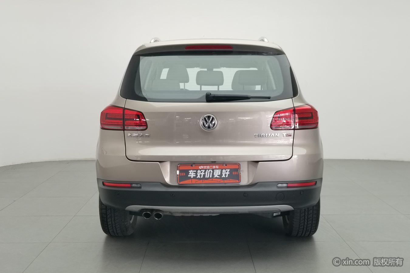 Volkswagen Tiguan 2015 1.8TSI AT Luxury