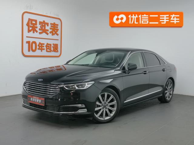 Ford Taurus 2019 года выпуска