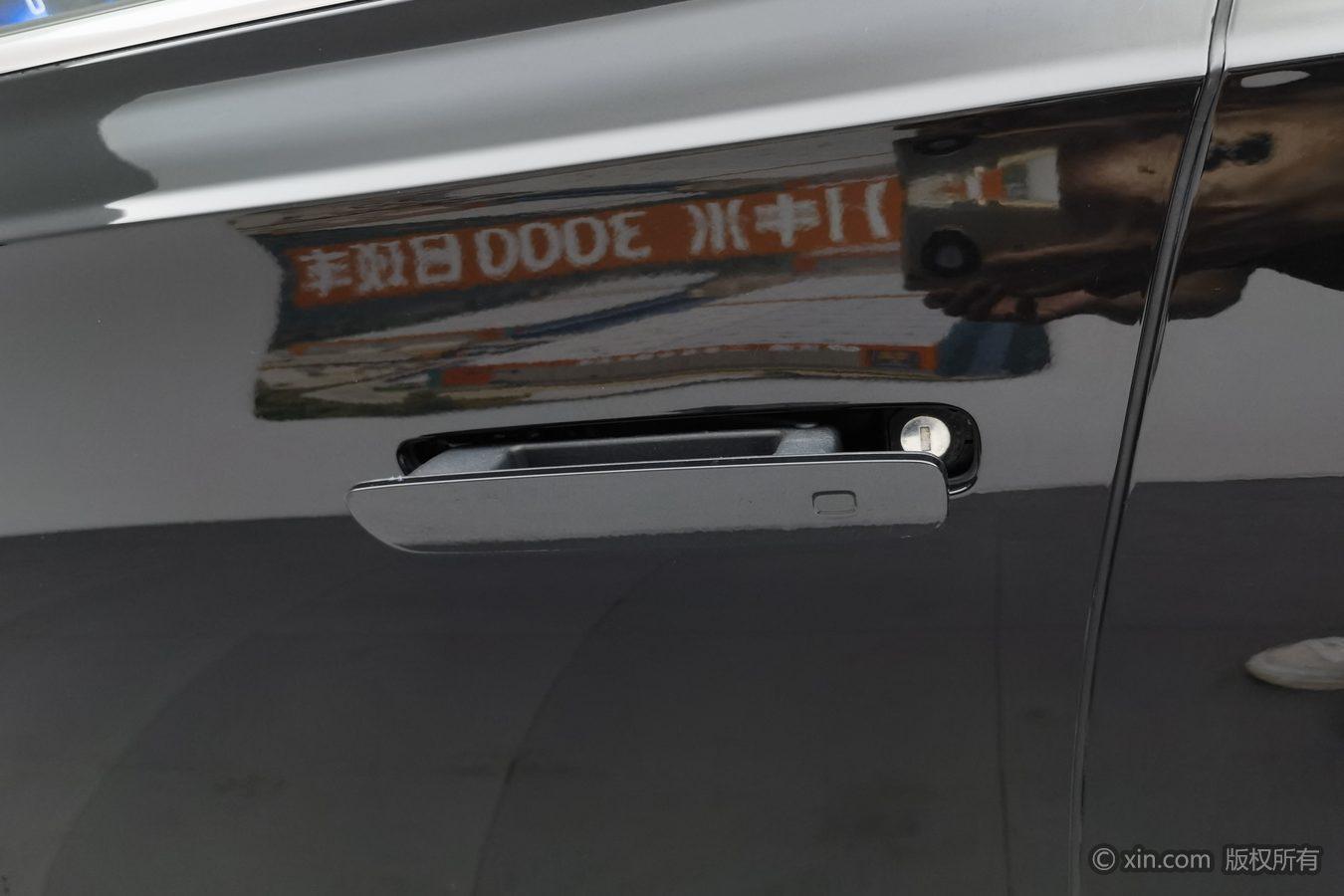 Hongqi H9 2020 2.0T