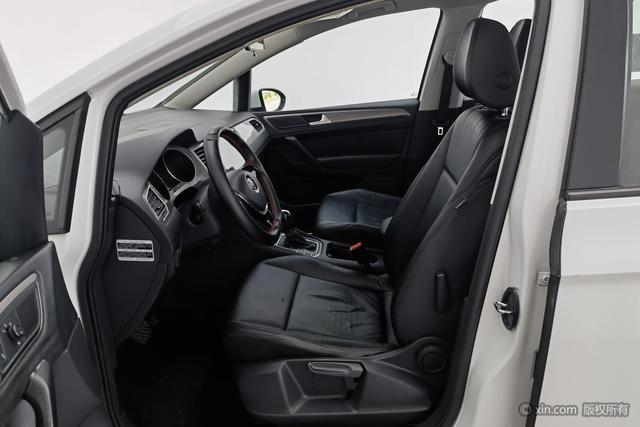 Volkswagen Golf Sportsvan 2016 1.6 L ATComfort — фото 17