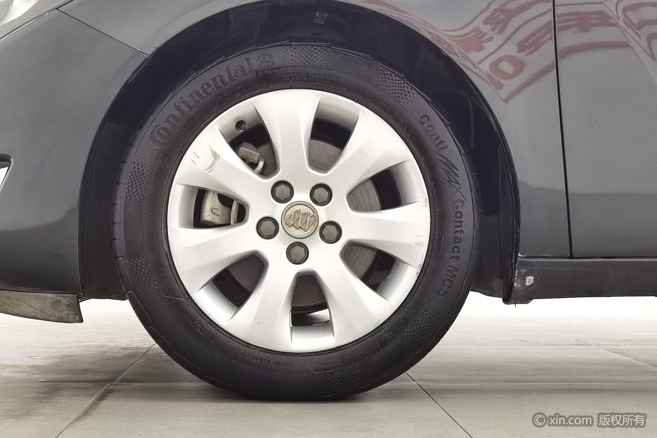 Buick Regal 2015 1.6T Elite