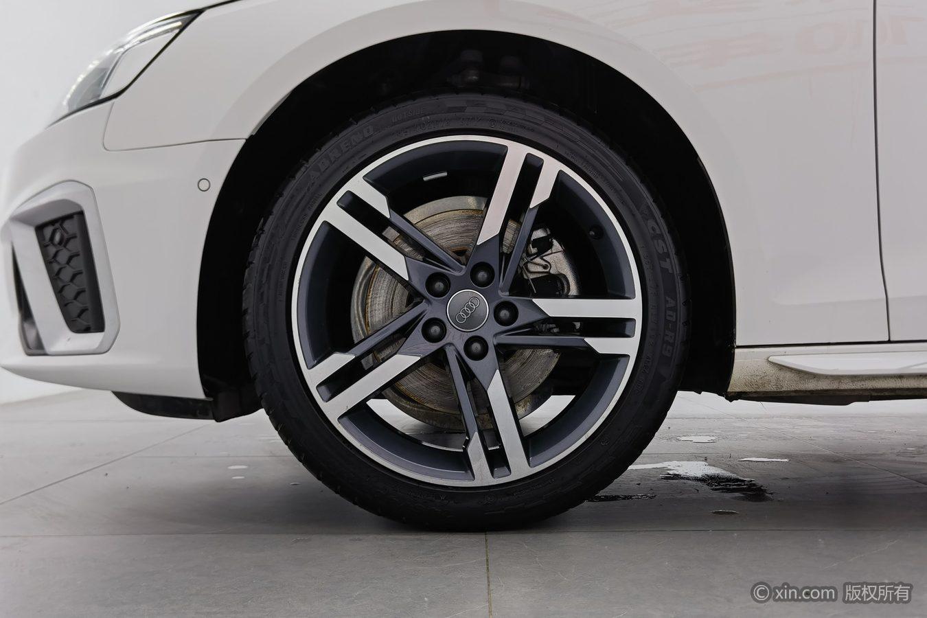 Audi A4L 2020 40 TFSI Luxury