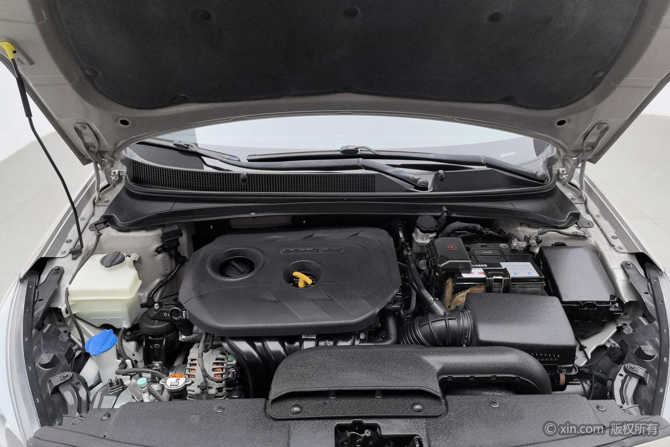 Hyundai Mistra 2014 1.8L AT Luxury DLX