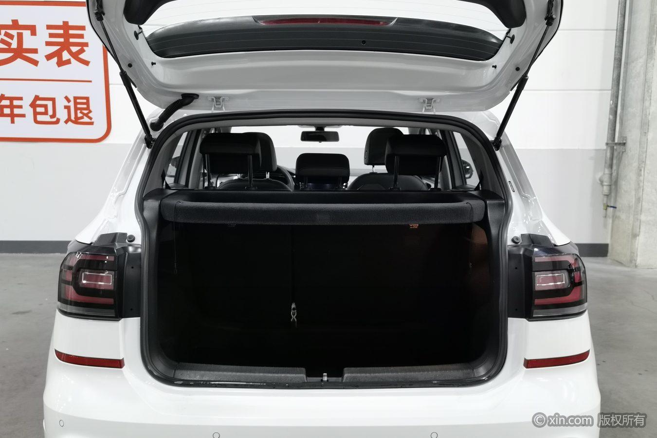 Volkswagen Exploring the shadow id 4451515 из Китая 15