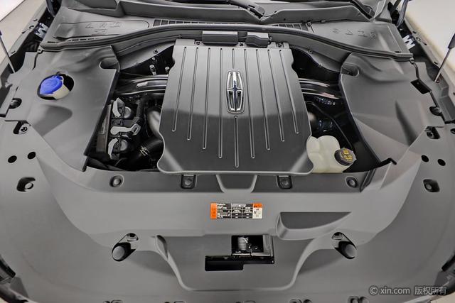 Lincoln Aviator 2022 3.0 T V 6 4 WD — фото 5