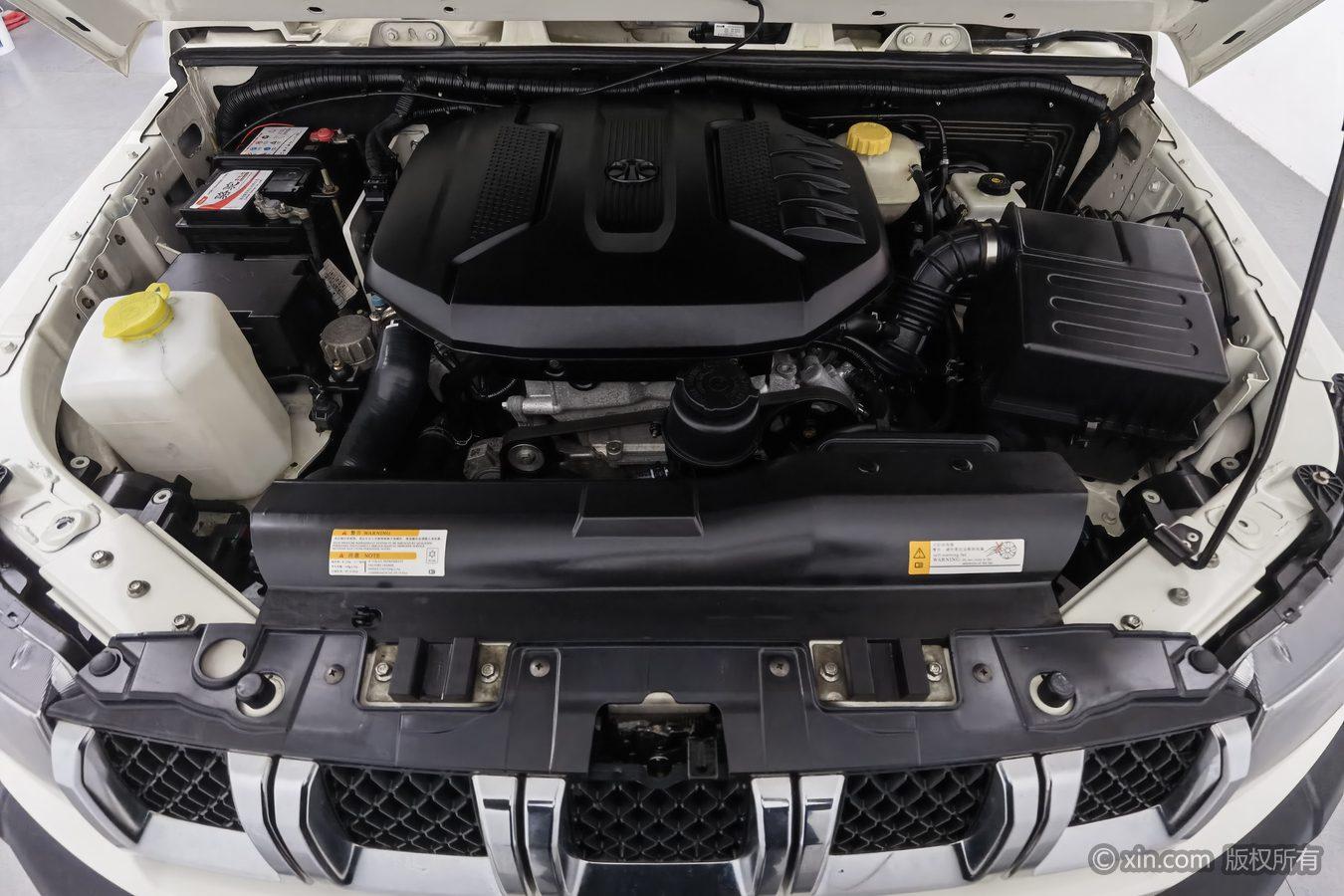 BAIC BJ40 2016 40L 2.0T MT Luxury