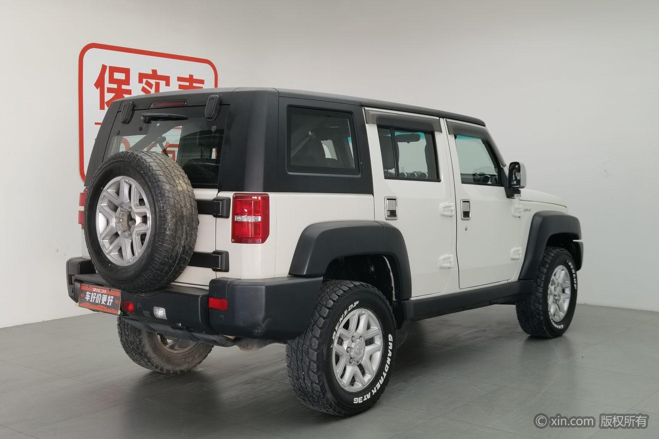 BAIC BJ40 2016 40L 2.0T MT Luxury