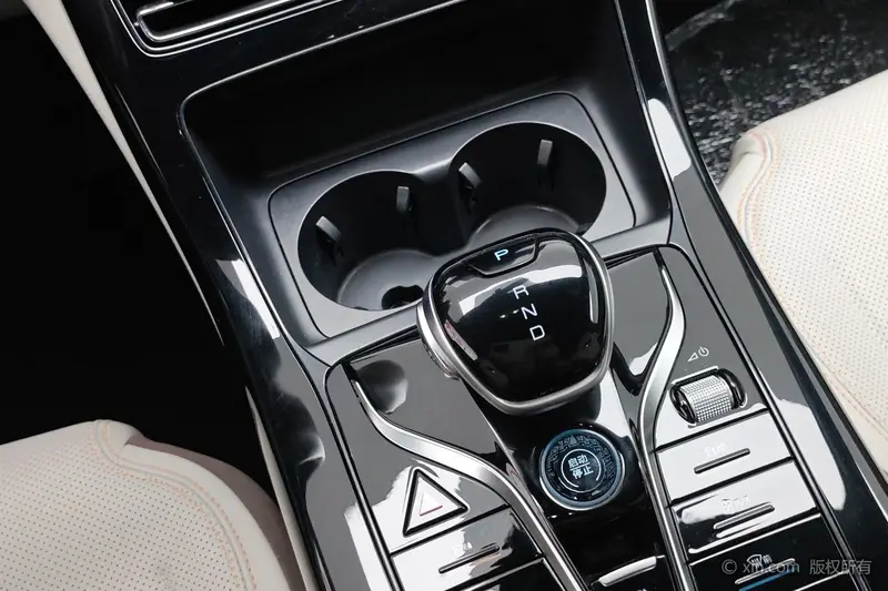 BYD Qin Plus — фото 10