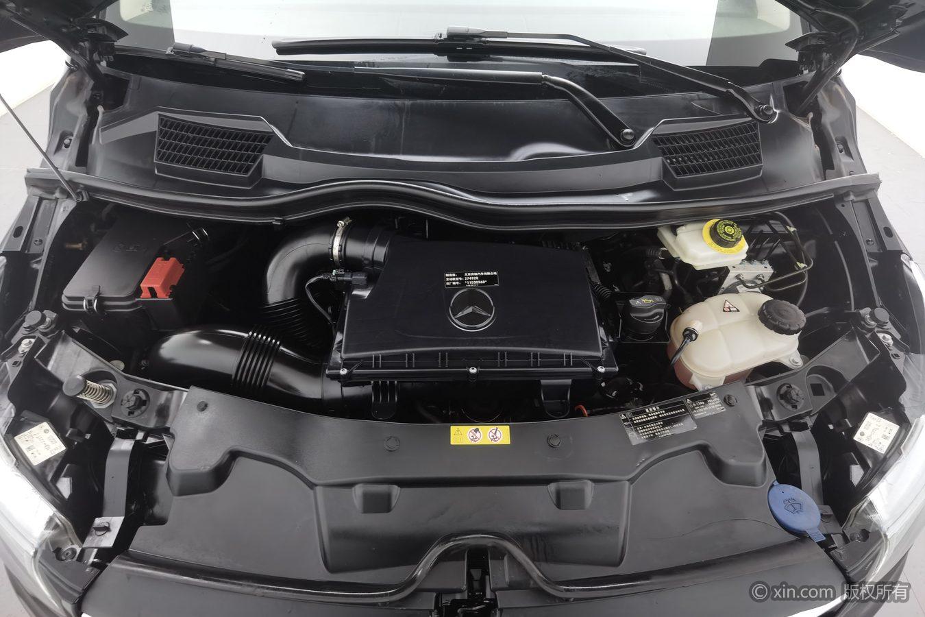 Mercedes-Benz Vito 2021 2.0T 9 мест