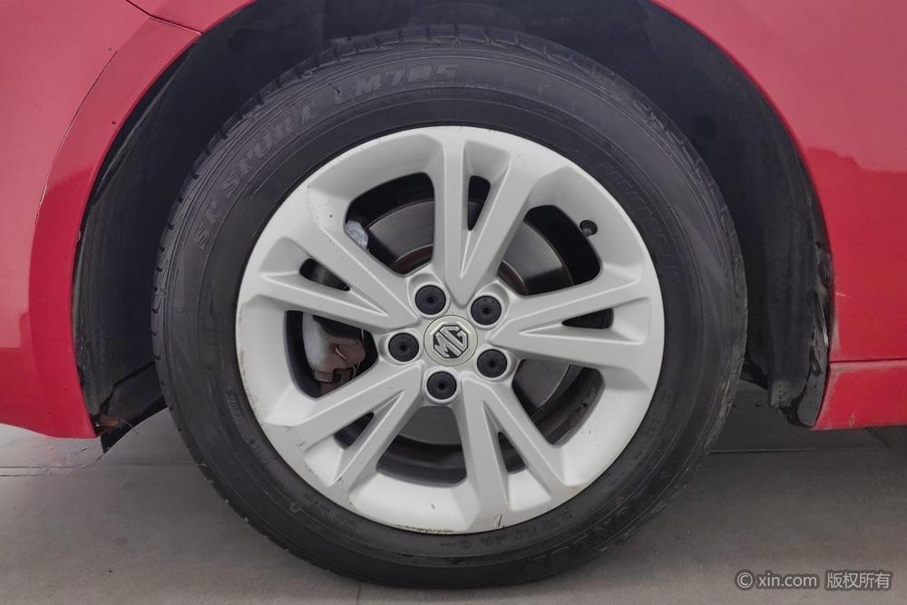 MG GT, фото 9