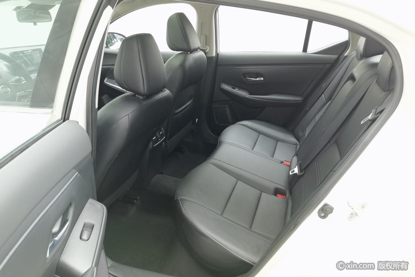 Nissan Xuan Yi 2020 Белый из Китая, фото 5