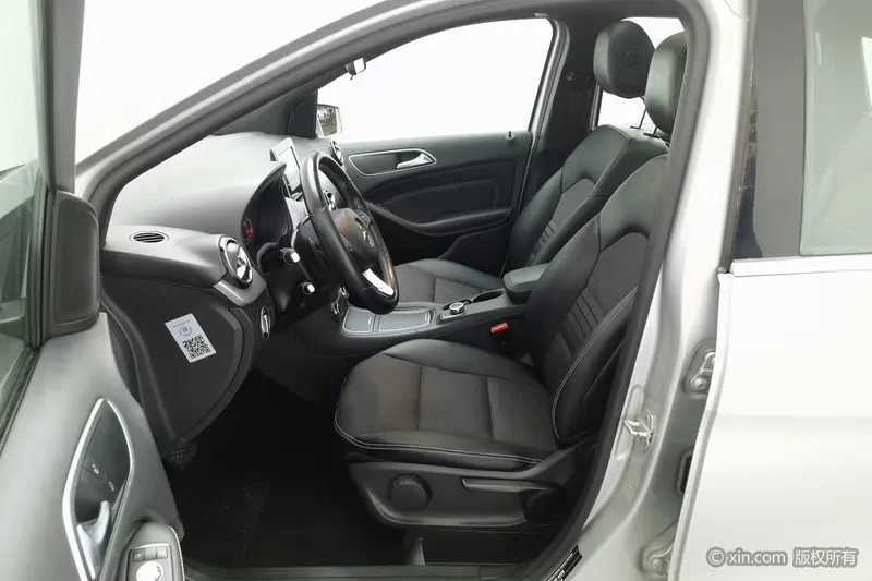 Mercedes-Benz B-Class — фото 12