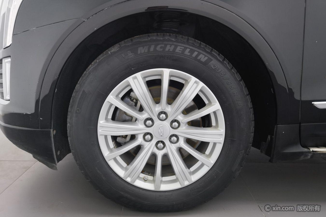 Cadillac XT5 2018 28T