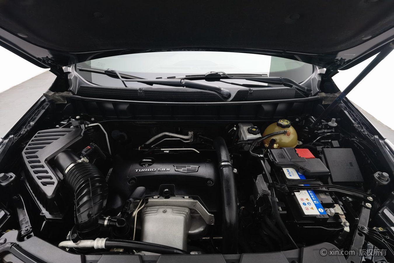 Cadillac XT5 2018 28T