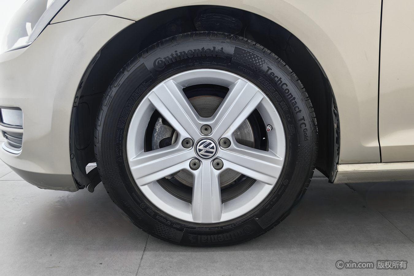 Volkswagen Golf 2015 1.4TSI AT Comfort