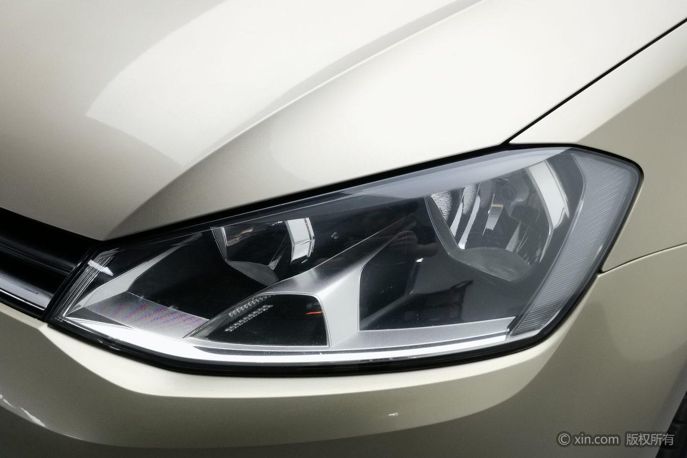 Volkswagen Golf 2015 1.6L AT Comfort