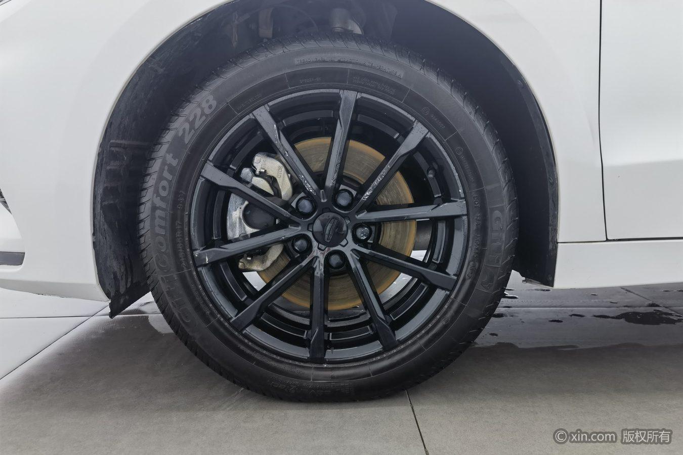 Geely Borui 2021 1.8T +