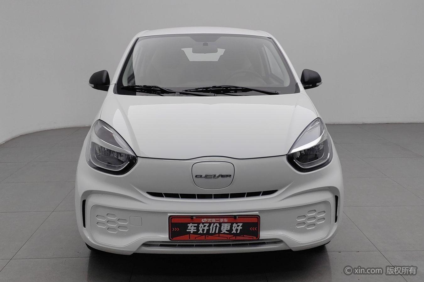 Roewe Clever 2021 302km мест