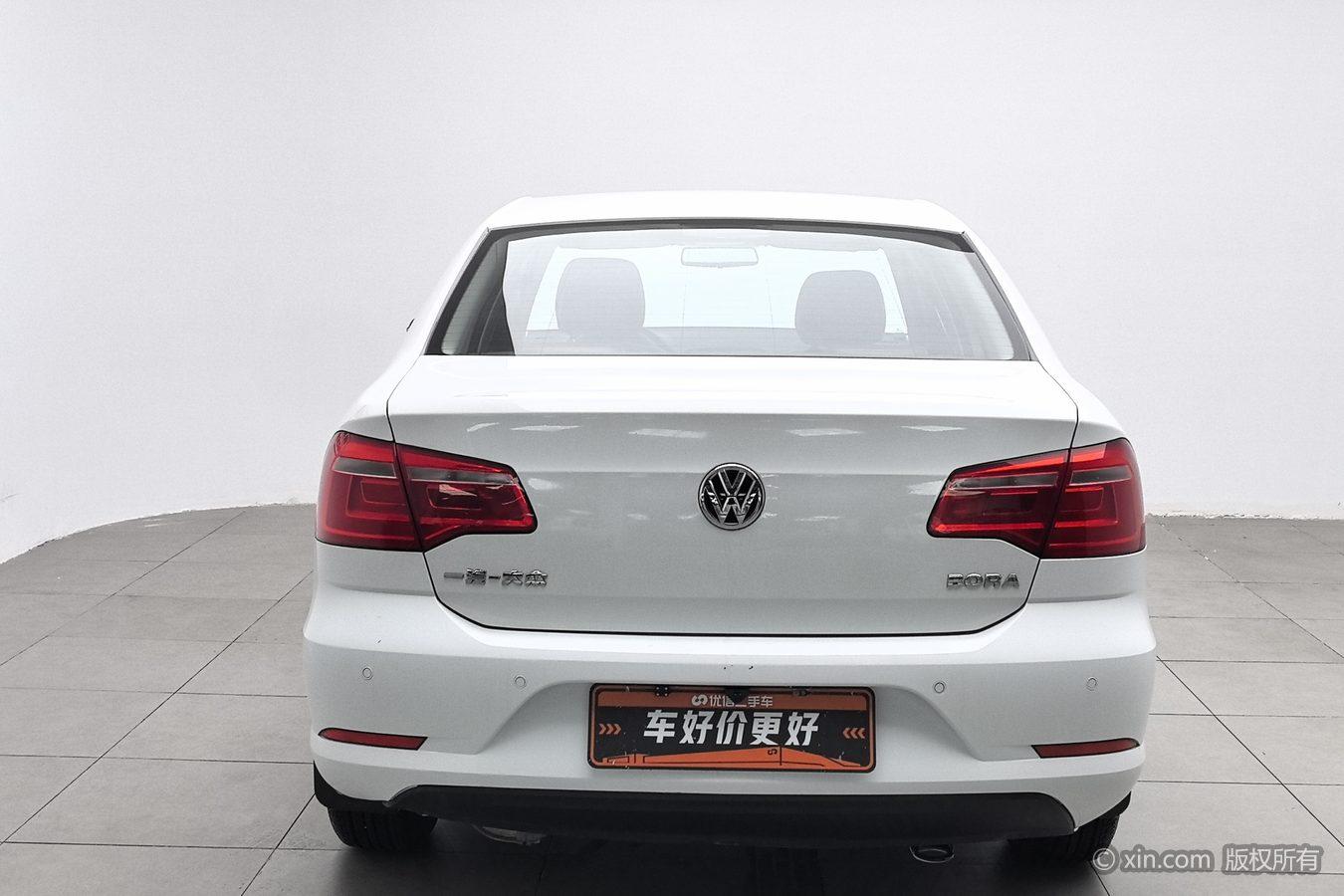 Volkswagen Bora 2014 1.6L AT Fashion