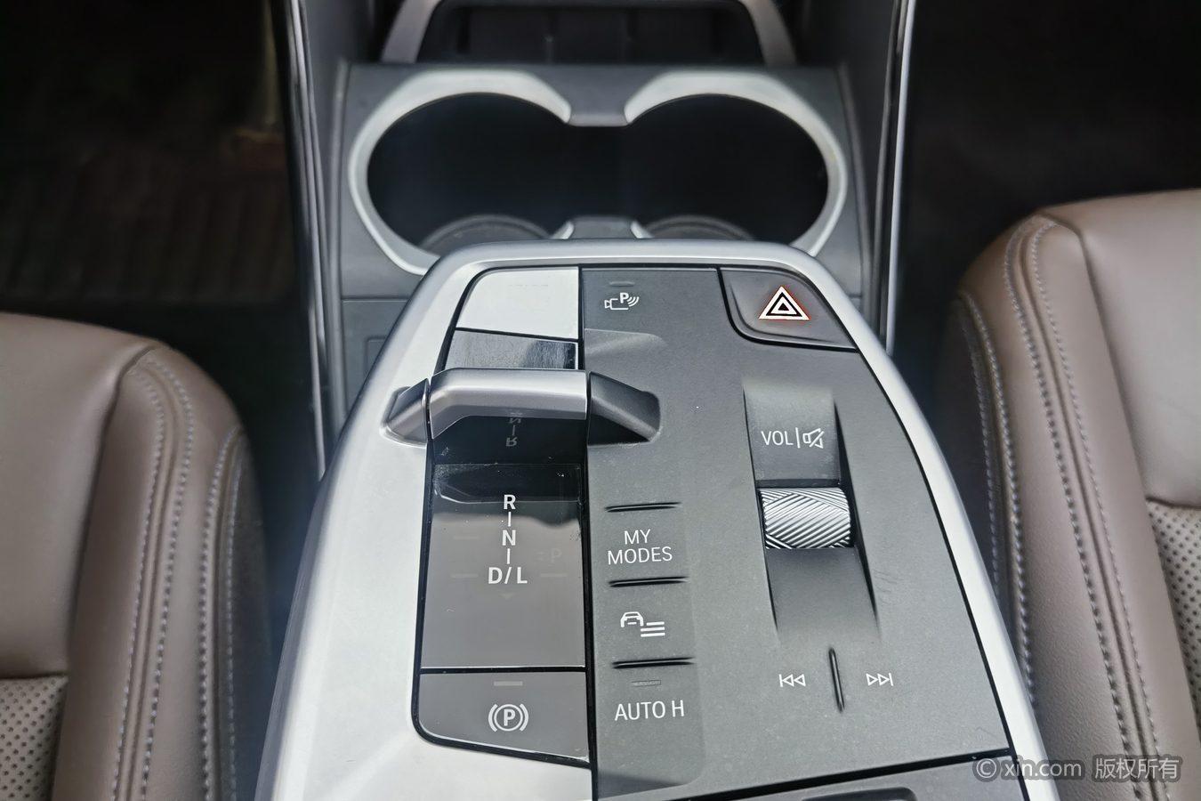 BMW X1 id 4451760 из Китая 9