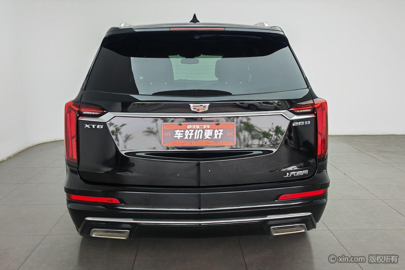Cadillac XT6 2022 2.0T мест Luxury